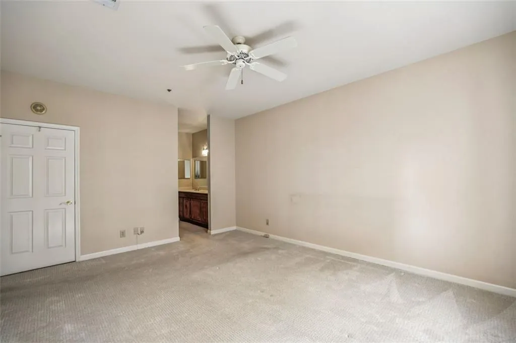 2499 Peachtree Road Ne Unit 406, Atlanta, Georgia 30305, 2 Bedrooms Bedrooms, 0 ,2 BathroomsBathrooms,Residential,For Sale,2499 Peachtree Road Ne Unit 406,7763165