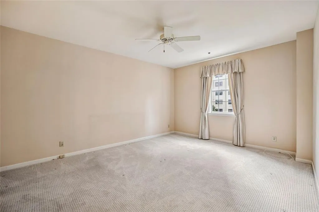 2499 Peachtree Road Ne Unit 406, Atlanta, Georgia 30305, 2 Bedrooms Bedrooms, 0 ,2 BathroomsBathrooms,Residential,For Sale,2499 Peachtree Road Ne Unit 406,7763165