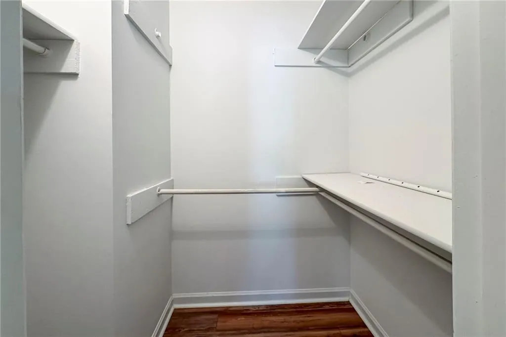 7750 Roswell Road Unit 3d, Atlanta, Georgia 30350, 3 Bedrooms Bedrooms, ,2 BathroomsBathrooms,Residential,For Sale,7750 Roswell Road Unit 3d,7582281