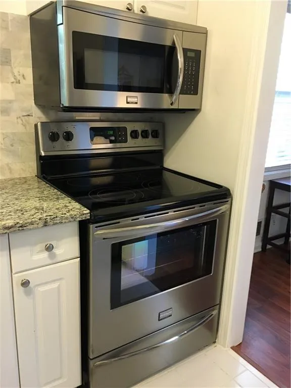 5375 Roswell Road Unit D2, Atlanta, Georgia 30342, 3 Bedrooms Bedrooms, ,2 BathroomsBathrooms,Residential,Sold,5375 Roswell Road Unit D2,5730341