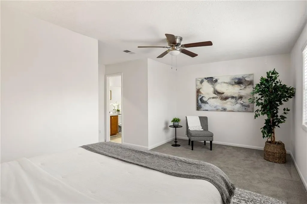 6900 Roswell Road Unit 6n, Atlanta, Georgia 30328, 2 Bedrooms Bedrooms, ,2 BathroomsBathrooms,Residential,Sold,6900 Roswell Road Unit 6n,7370342