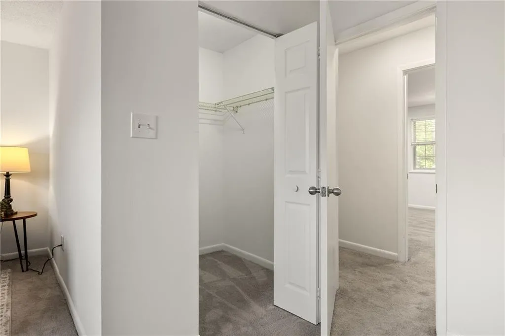 6900 Roswell Road Unit 6n, Atlanta, Georgia 30328, 2 Bedrooms Bedrooms, ,2 BathroomsBathrooms,Residential,Sold,6900 Roswell Road Unit 6n,7370342