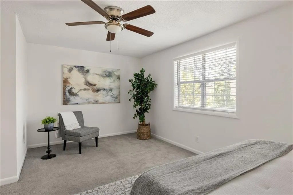6900 Roswell Road Unit 6n, Atlanta, Georgia 30328, 2 Bedrooms Bedrooms, ,2 BathroomsBathrooms,Residential,Sold,6900 Roswell Road Unit 6n,7370342
