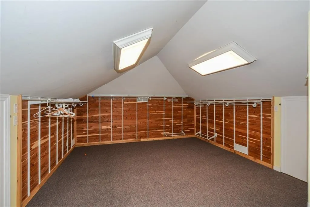 5051 Powers Ferry Road, Sandy Springs, Georgia 30327, 5 Bedrooms Bedrooms, ,4 BathroomsBathrooms,Residential,Sold,5051 Powers Ferry Road,6877928