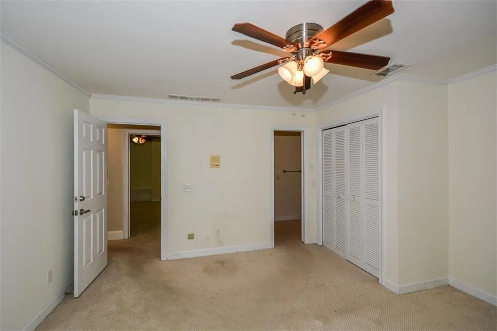 5051 Powers Ferry Road, Sandy Springs, Georgia 30327, 5 Bedrooms Bedrooms, ,4 BathroomsBathrooms,Residential,Sold,5051 Powers Ferry Road,6877928