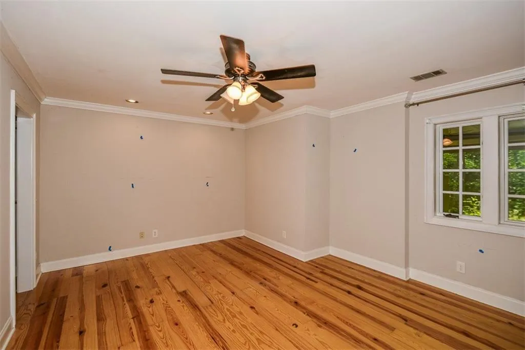 5051 Powers Ferry Road, Sandy Springs, Georgia 30327, 5 Bedrooms Bedrooms, ,4 BathroomsBathrooms,Residential,Sold,5051 Powers Ferry Road,6877928