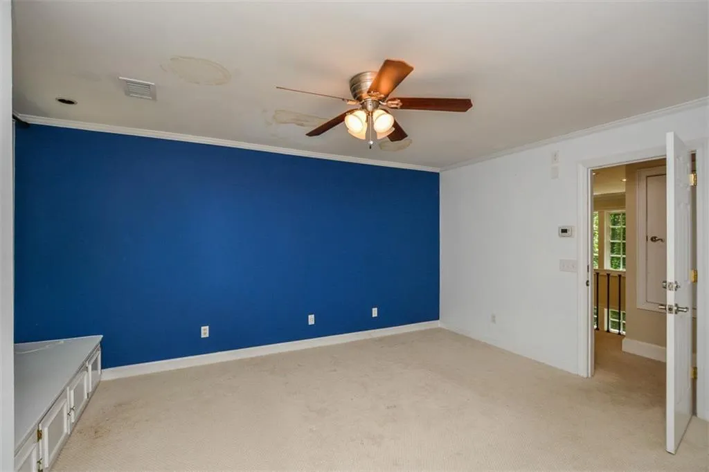 5051 Powers Ferry Road, Sandy Springs, Georgia 30327, 5 Bedrooms Bedrooms, ,4 BathroomsBathrooms,Residential,Sold,5051 Powers Ferry Road,6877928