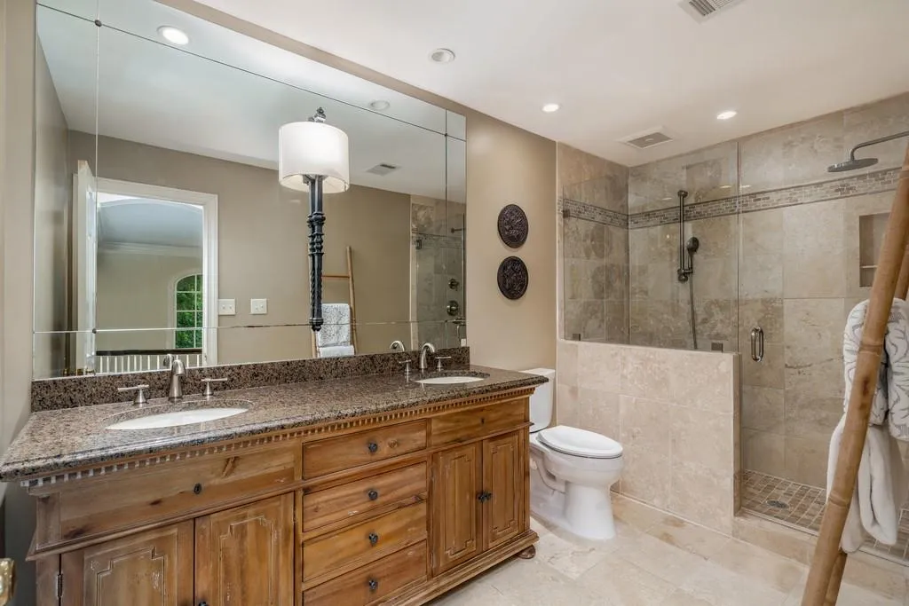 135 Trail Point, Sandy Springs, Georgia 30350, 5 Bedrooms Bedrooms, ,4 BathroomsBathrooms,Residential,Sold,135 Trail Point,6715334
