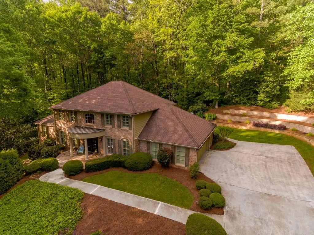 135 Trail Point, Sandy Springs, Georgia 30350, 5 Bedrooms Bedrooms, ,4 BathroomsBathrooms,Residential,Sold,135 Trail Point,6715334