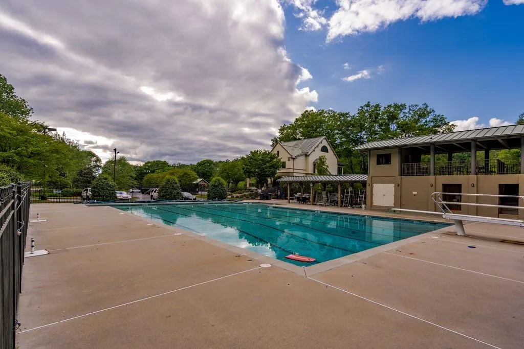 135 Trail Point, Sandy Springs, Georgia 30350, 5 Bedrooms Bedrooms, ,4 BathroomsBathrooms,Residential,Sold,135 Trail Point,6715334