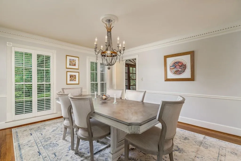 135 Trail Point, Sandy Springs, Georgia 30350, 5 Bedrooms Bedrooms, ,4 BathroomsBathrooms,Residential,Sold,135 Trail Point,6715334