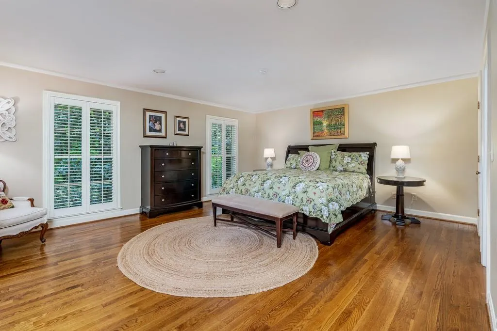 135 Trail Point, Sandy Springs, Georgia 30350, 5 Bedrooms Bedrooms, ,4 BathroomsBathrooms,Residential,Sold,135 Trail Point,6715334