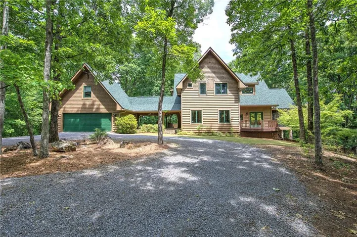 Welcome to this Custom Private Mountain Chalet
