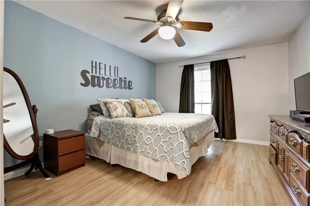 2697 Vinings Central Drive Se Unit 61, Atlanta, Georgia 30339, 2 Bedrooms Bedrooms, ,2 BathroomsBathrooms,Residential,Sold,2697 Vinings Central Drive Se Unit 61,5714001