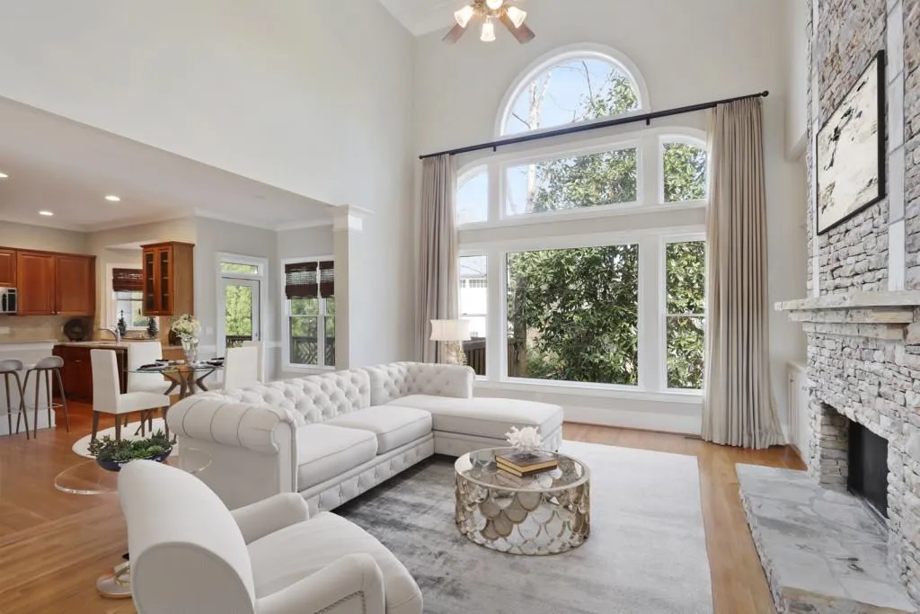 720 Glenferry Trail, Sandy Springs, Georgia 30328, 6 Bedrooms Bedrooms, ,5 BathroomsBathrooms,Residential,Sold,720 Glenferry Trail,6695545