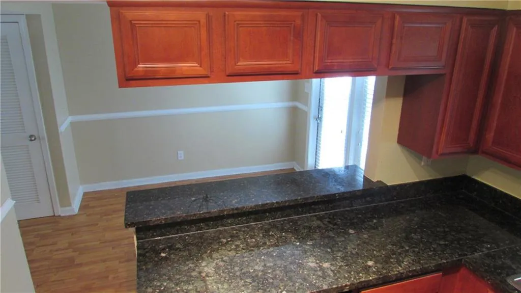 6940 Roswell Road Unit 22e, Atlanta, Georgia 30328, 2 Bedrooms Bedrooms, ,1 BathroomBathrooms,Residential,Sold,6940 Roswell Road Unit 22e,6056110