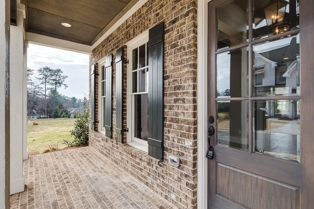 825 Novello Court, Sandy Springs, Georgia 30342, 5 Bedrooms Bedrooms, ,4 BathroomsBathrooms,Residential,Sold,825 Novello Court,5764194