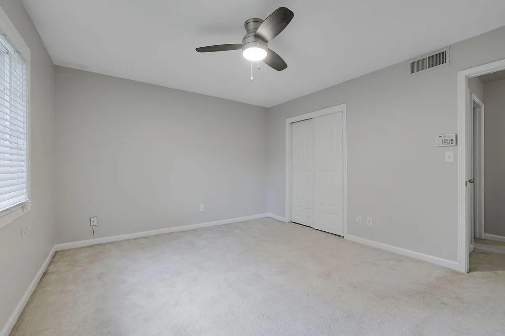 6940 Roswell Road Unit 21c, Sandy Springs, Georgia 30328, 2 Bedrooms Bedrooms, ,1 BathroomBathrooms,Residential,Sold,6940 Roswell Road Unit 21c,7105531