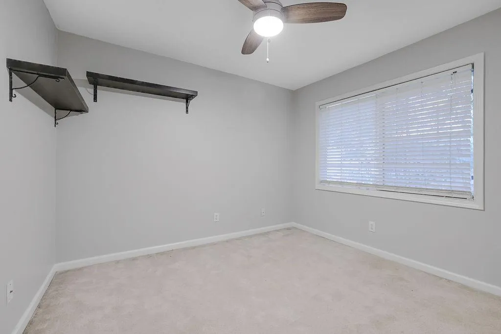 6940 Roswell Road Unit 21c, Sandy Springs, Georgia 30328, 2 Bedrooms Bedrooms, ,1 BathroomBathrooms,Residential,Sold,6940 Roswell Road Unit 21c,7105531