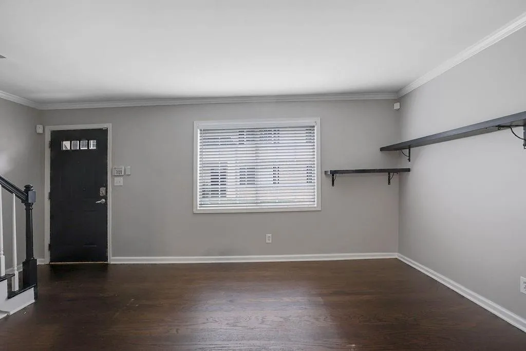 6940 Roswell Road Unit 21c, Sandy Springs, Georgia 30328, 2 Bedrooms Bedrooms, ,1 BathroomBathrooms,Residential,Sold,6940 Roswell Road Unit 21c,7105531
