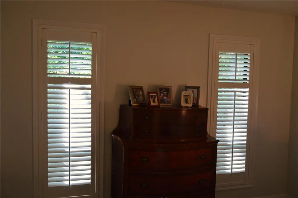 1605 Woodcliff Drive Unit 1605, Atlanta, Georgia 30350, 2 Bedrooms Bedrooms, ,2 BathroomsBathrooms,Residential,Sold,1605 Woodcliff Drive Unit 1605,5607622