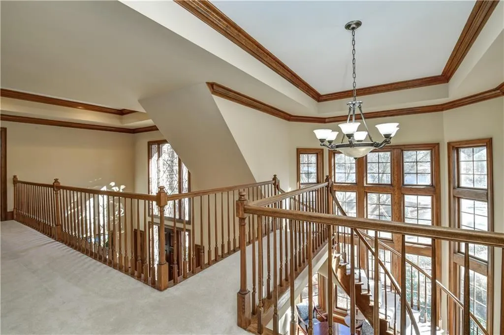 1455 N Riverside Circle, Sandy Springs, Georgia 30328, 5 Bedrooms Bedrooms, ,4 BathroomsBathrooms,Residential,Sold,1455 N Riverside Circle,7001861