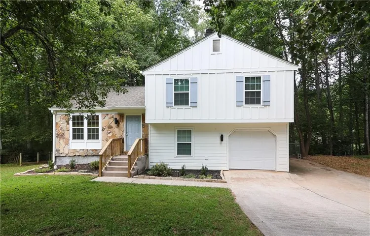 3188 Long Indian Creek Court, Alpharetta, Georgia 30022