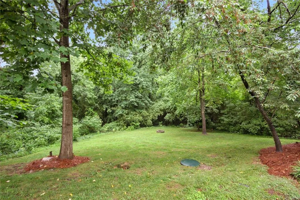 6420 N Hampton Drive, Sandy Springs, Georgia 30328, 4 Bedrooms Bedrooms, ,4 BathroomsBathrooms,Residential,Sold,6420 N Hampton Drive,7232406