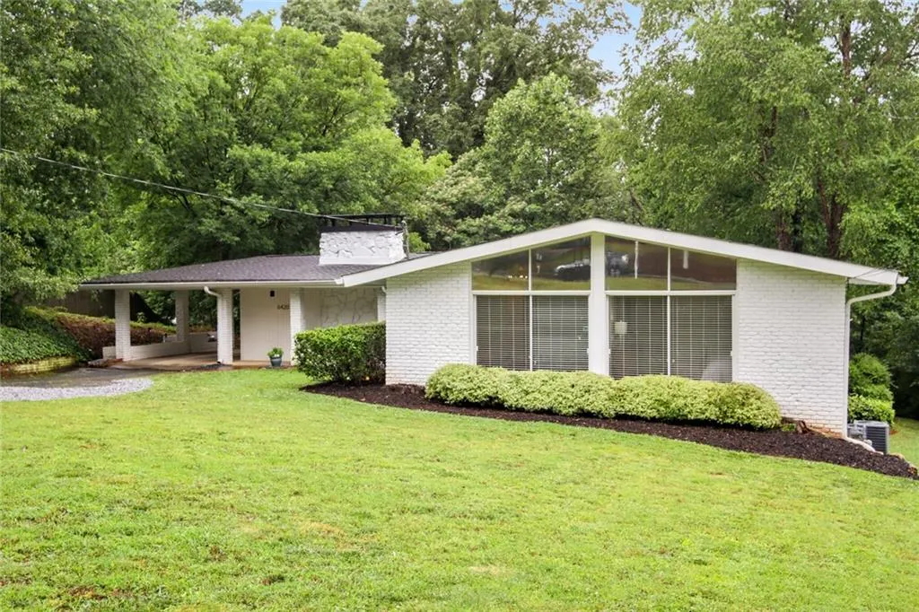 6420 N Hampton Drive, Sandy Springs, Georgia 30328, 4 Bedrooms Bedrooms, ,4 BathroomsBathrooms,Residential,Sold,6420 N Hampton Drive,7232406