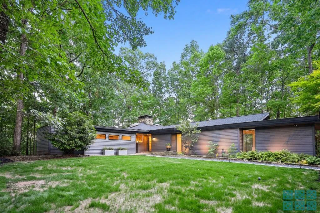265 Glen Lake Drive Nw, Atlanta, Georgia 30327, 3 Bedrooms Bedrooms, ,2 BathroomsBathrooms,Residential,Sold,265 Glen Lake Drive Nw,6890890