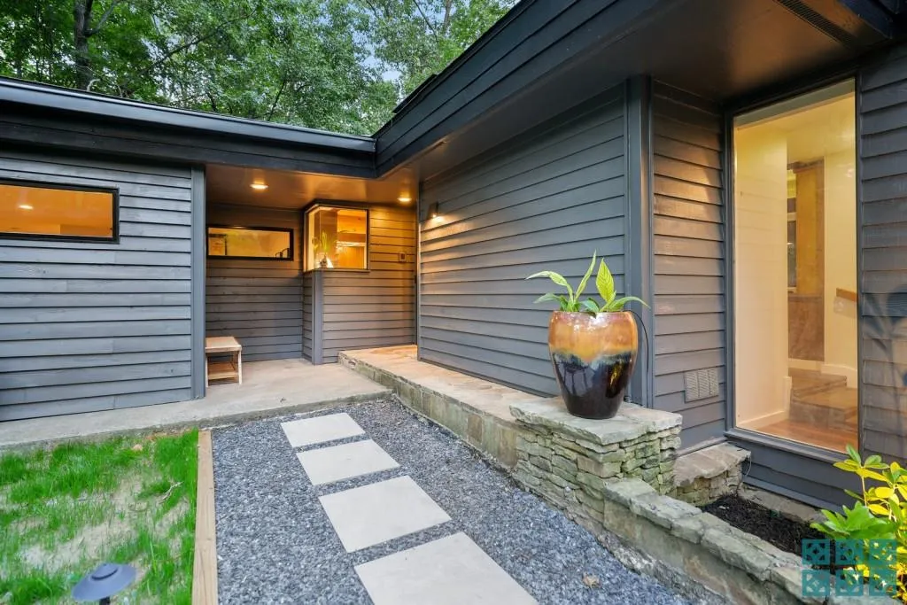 265 Glen Lake Drive Nw, Atlanta, Georgia 30327, 3 Bedrooms Bedrooms, ,2 BathroomsBathrooms,Residential,Sold,265 Glen Lake Drive Nw,6890890