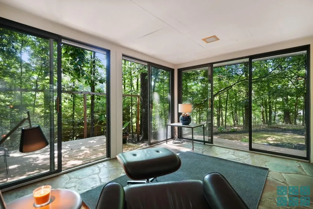 265 Glen Lake Drive Nw, Atlanta, Georgia 30327, 3 Bedrooms Bedrooms, ,2 BathroomsBathrooms,Residential,Sold,265 Glen Lake Drive Nw,6890890