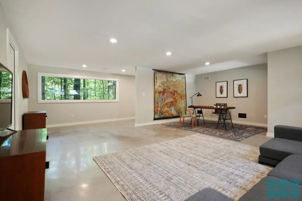 265 Glen Lake Drive Nw, Atlanta, Georgia 30327, 3 Bedrooms Bedrooms, ,2 BathroomsBathrooms,Residential,Sold,265 Glen Lake Drive Nw,6890890