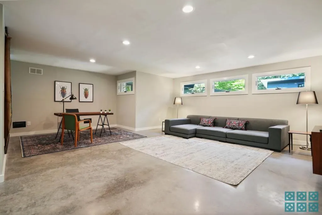 265 Glen Lake Drive Nw, Atlanta, Georgia 30327, 3 Bedrooms Bedrooms, ,2 BathroomsBathrooms,Residential,Sold,265 Glen Lake Drive Nw,6890890