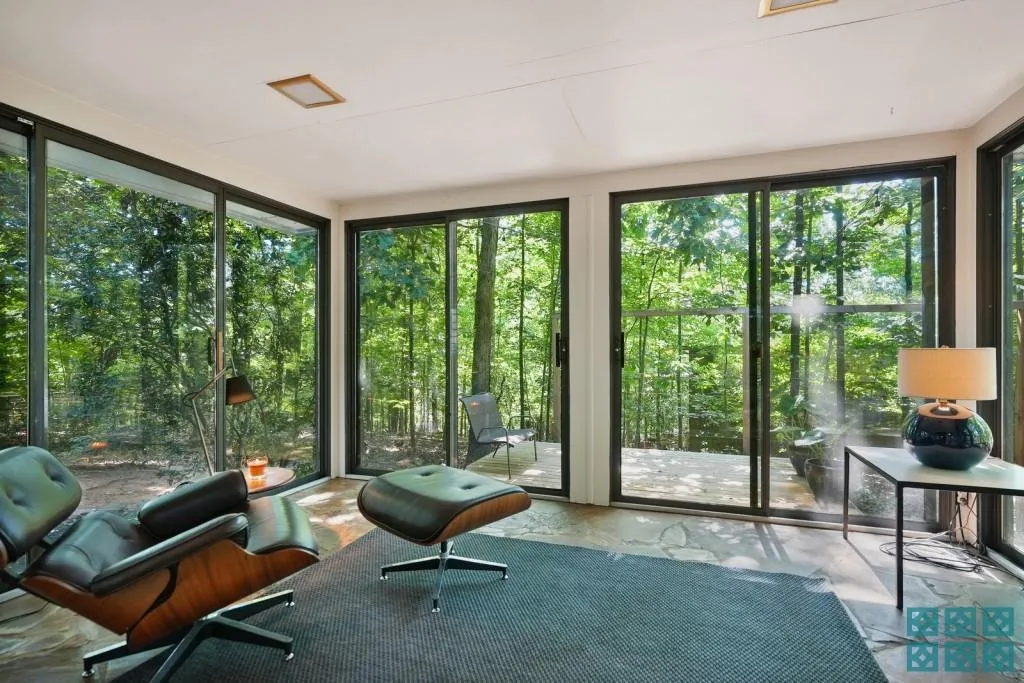 265 Glen Lake Drive Nw, Atlanta, Georgia 30327, 3 Bedrooms Bedrooms, ,2 BathroomsBathrooms,Residential,Sold,265 Glen Lake Drive Nw,6890890