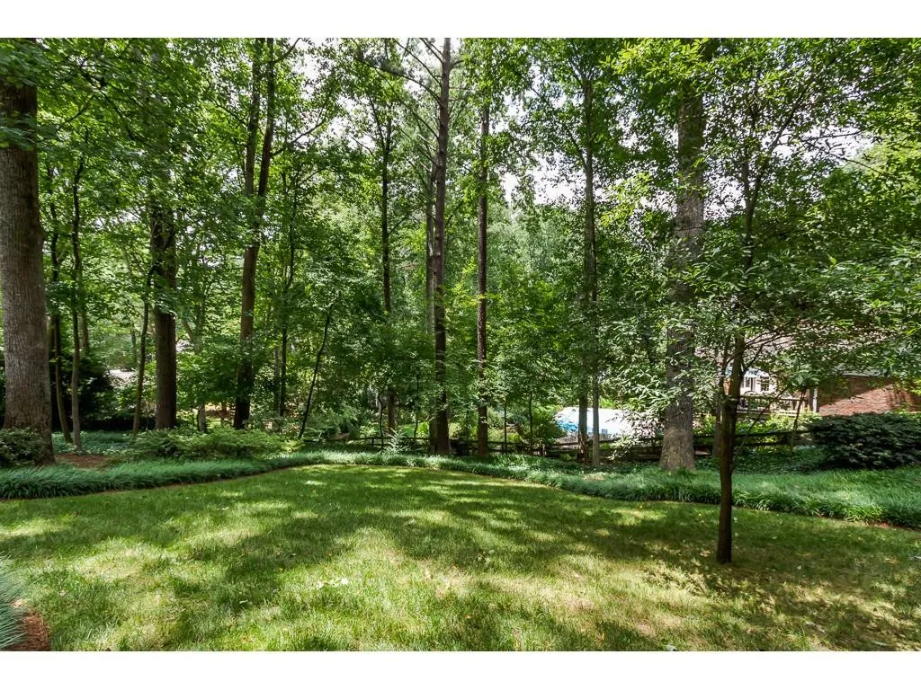 6250 Weatherly Drive, Sandy Springs, Georgia 30328, 4 Bedrooms Bedrooms, ,2 BathroomsBathrooms,Residential,Sold,6250 Weatherly Drive,6575949