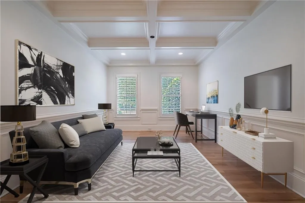 545 Carol Way, Atlanta, Georgia 30327, 6 Bedrooms Bedrooms, ,5 BathroomsBathrooms,Residential,Sold,545 Carol Way,6822072