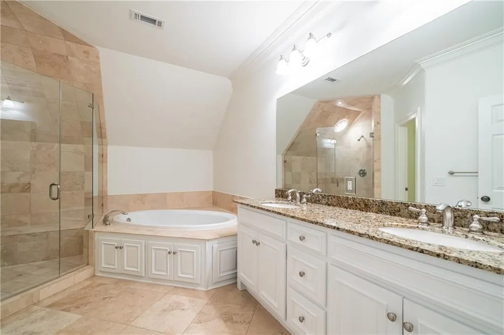 545 Carol Way, Atlanta, Georgia 30327, 6 Bedrooms Bedrooms, ,5 BathroomsBathrooms,Residential,Sold,545 Carol Way,6822072