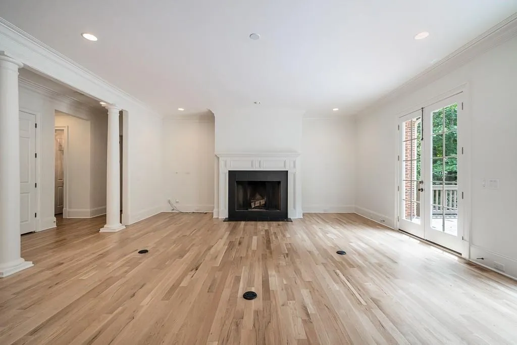 545 Carol Way, Atlanta, Georgia 30327, 6 Bedrooms Bedrooms, ,5 BathroomsBathrooms,Residential,Sold,545 Carol Way,6822072