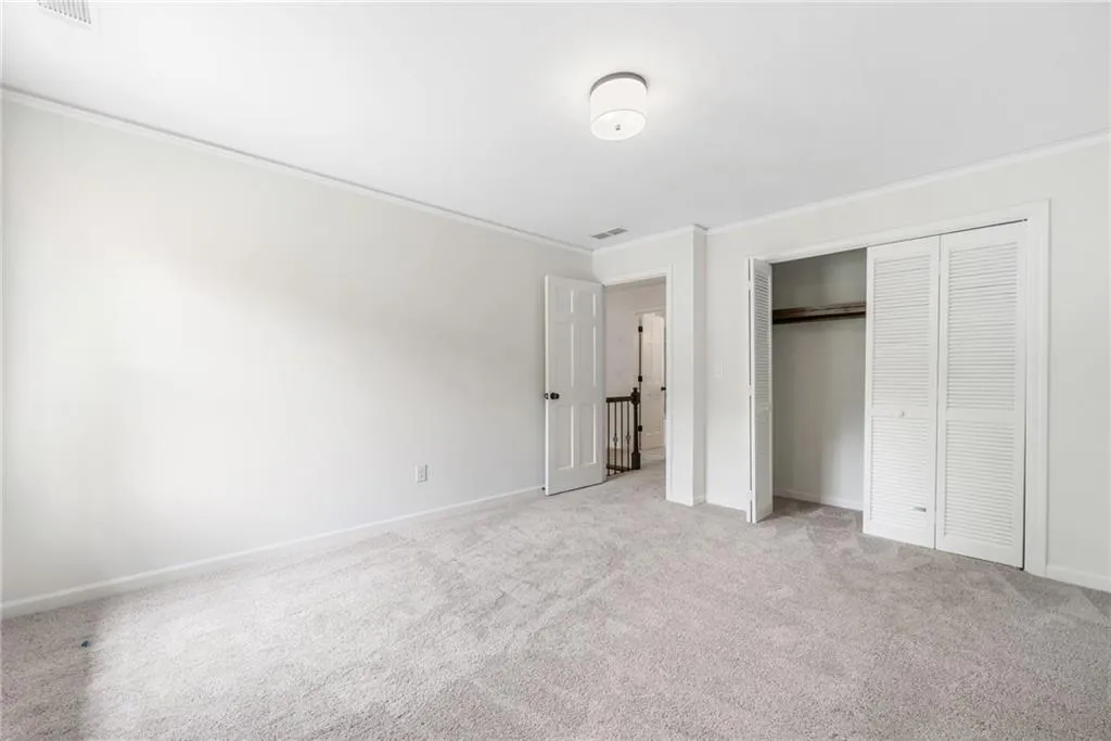 150 Marsh Glen Point, Atlanta, Georgia 30328, 5 Bedrooms Bedrooms, ,3 BathroomsBathrooms,Residential,For Sale,150 Marsh Glen Point,7619846