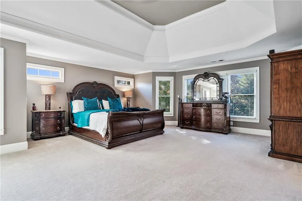 784 Stratford Court, Sandy Springs, Georgia 30350, 5 Bedrooms Bedrooms, ,5 BathroomsBathrooms,Residential,Sold,784 Stratford Court,6829417