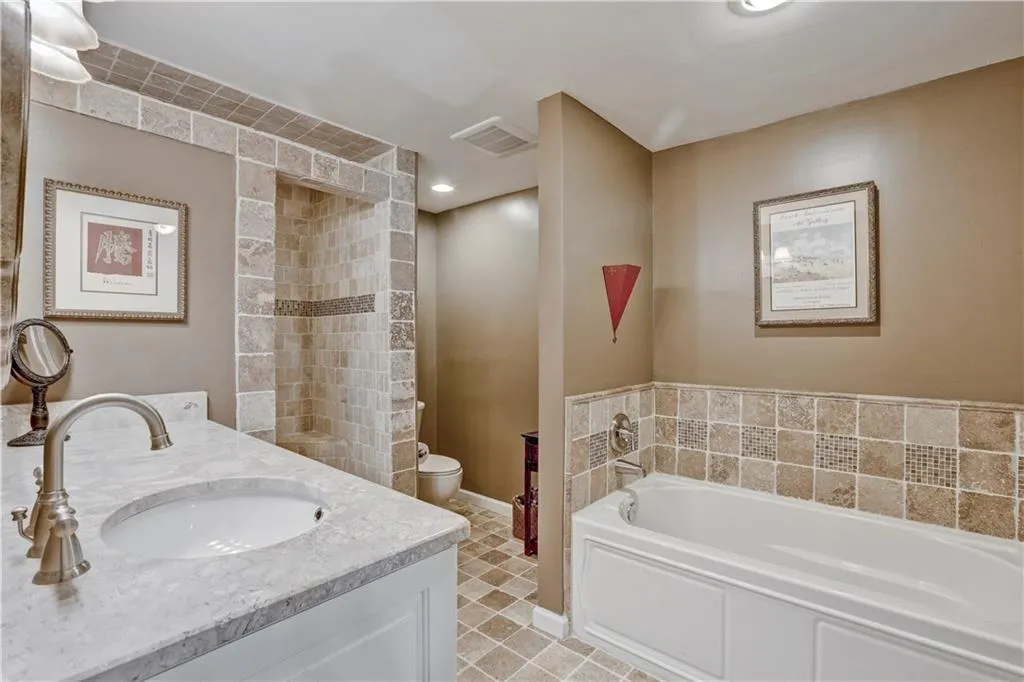 7295 Hunters Branch Drive, Sandy Springs, Georgia 30328, 4 Bedrooms Bedrooms, ,3 BathroomsBathrooms,Residential,Sold,7295 Hunters Branch Drive,5959879