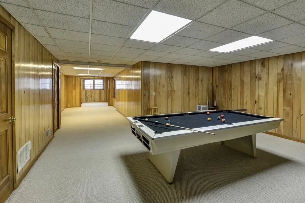 1525 Bakers Glen Drive, Sandy Springs, Georgia 30350, 6 Bedrooms Bedrooms, ,5 BathroomsBathrooms,Residential,Sold,1525 Bakers Glen Drive,5653287