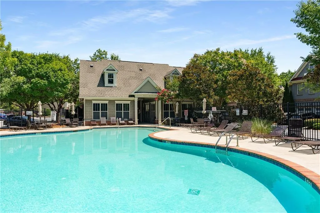 7265 Glisten Avenue Unit 120, Sandy Springs, Georgia 30328, 2 Bedrooms Bedrooms, ,2 BathroomsBathrooms,Residential,For Sale,7265 Glisten Avenue Unit 120,7622717