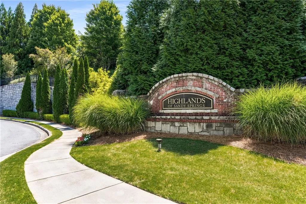 7265 Glisten Avenue Unit 120, Sandy Springs, Georgia 30328, 2 Bedrooms Bedrooms, ,2 BathroomsBathrooms,Residential,For Sale,7265 Glisten Avenue Unit 120,7622717