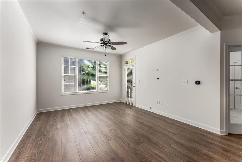 7265 Glisten Avenue Unit 120, Sandy Springs, Georgia 30328, 2 Bedrooms Bedrooms, ,2 BathroomsBathrooms,Residential,For Sale,7265 Glisten Avenue Unit 120,7622717