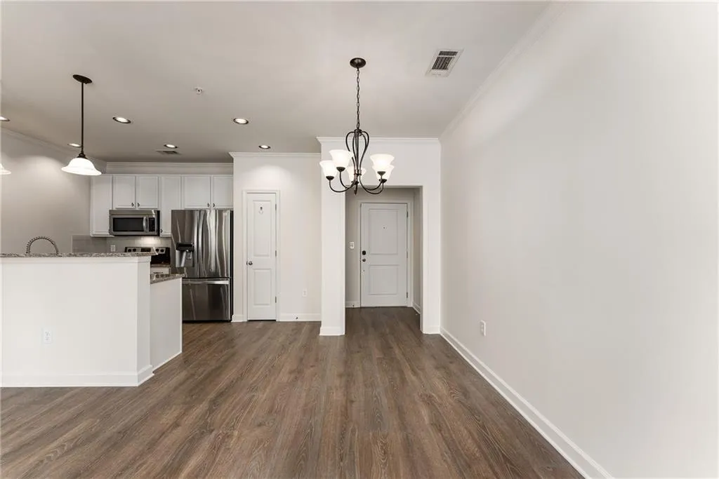 7265 Glisten Avenue Unit 120, Sandy Springs, Georgia 30328, 2 Bedrooms Bedrooms, ,2 BathroomsBathrooms,Residential,For Sale,7265 Glisten Avenue Unit 120,7622717