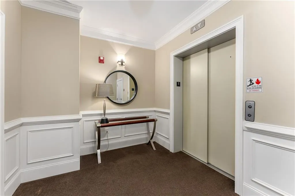 7265 Glisten Avenue Unit 120, Sandy Springs, Georgia 30328, 2 Bedrooms Bedrooms, ,2 BathroomsBathrooms,Residential,For Sale,7265 Glisten Avenue Unit 120,7622717