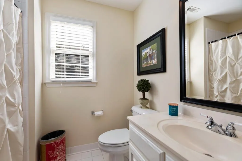 615 Eaton Place, Sandy Springs, Georgia 30350, 5 Bedrooms Bedrooms, ,4 BathroomsBathrooms,Residential,Sold,615 Eaton Place,6629728
