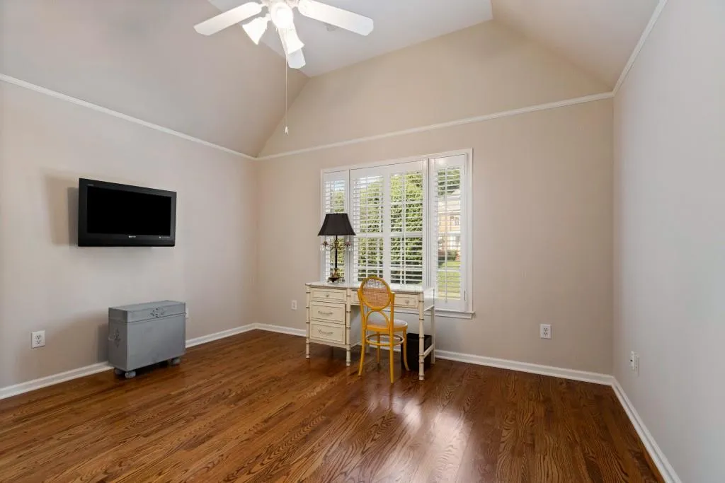 615 Eaton Place, Sandy Springs, Georgia 30350, 5 Bedrooms Bedrooms, ,4 BathroomsBathrooms,Residential,Sold,615 Eaton Place,6629728
